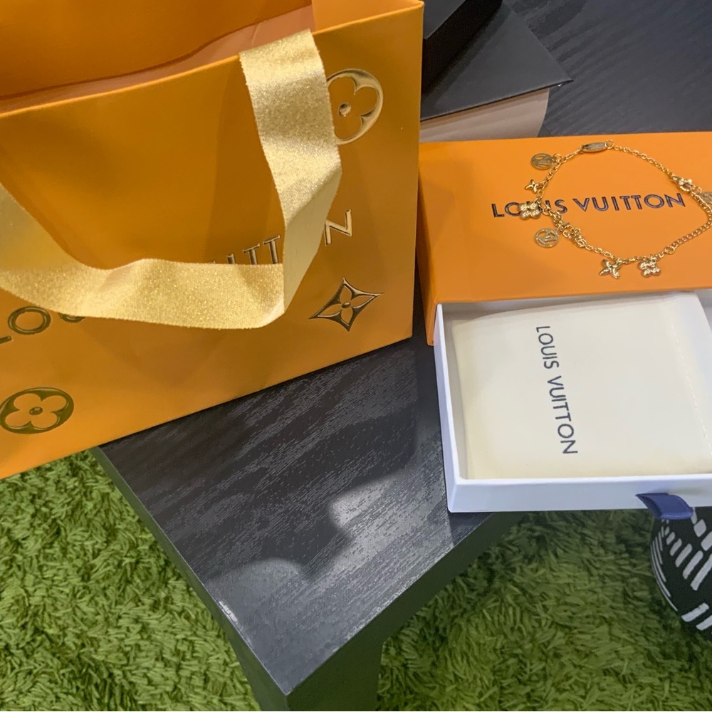 Louis Vuitton Monogram Blooming Bracelet